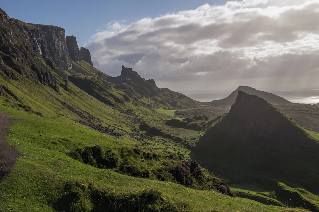 Der Quiraing im Trotternish-Gebirge auf der Isle of Skye: Über diesen Abschnitt führt der Skye Trail.