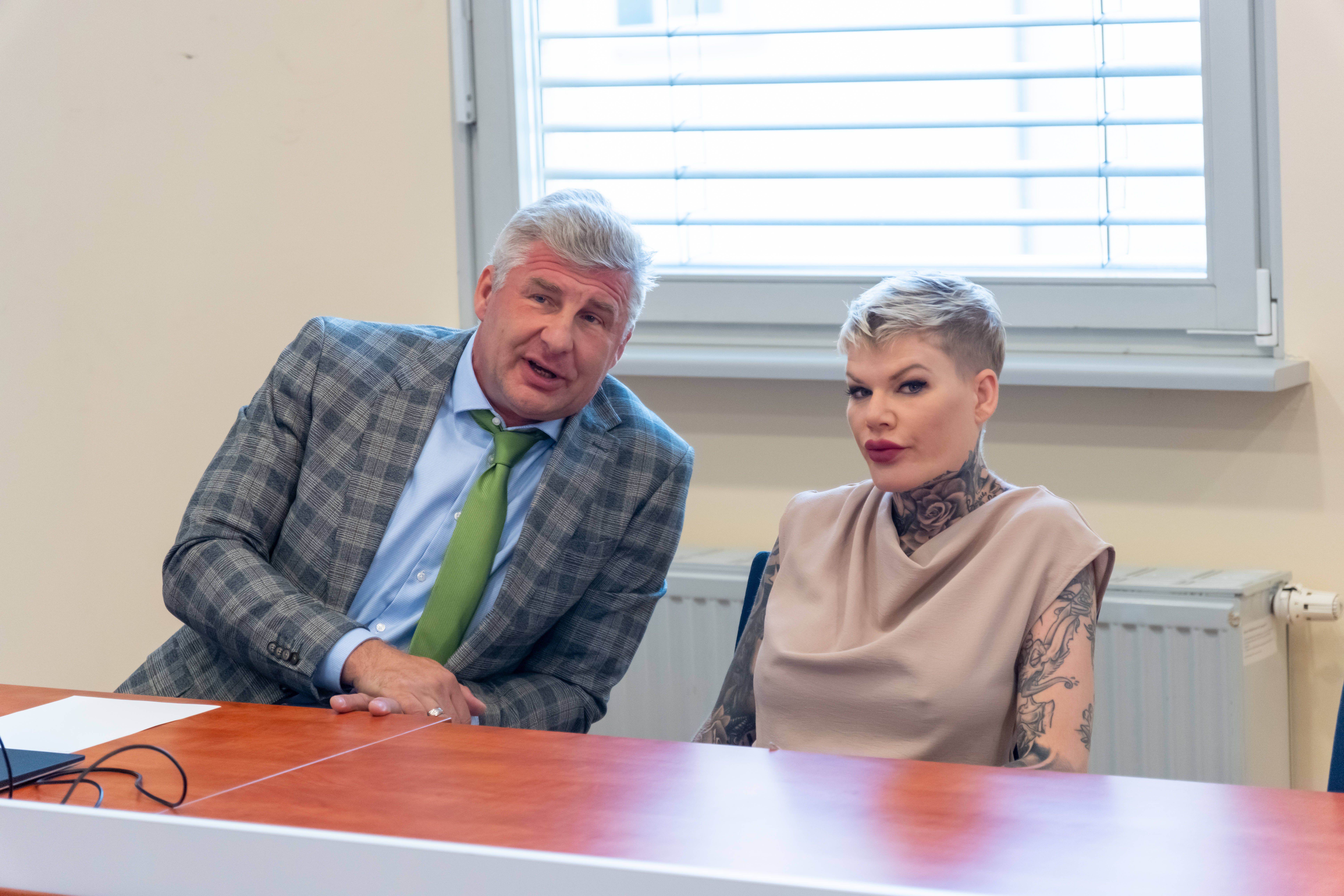Keinen Parkplatz gefunden? Warum Melanie Müller nicht zu ihrem Prozess erschien