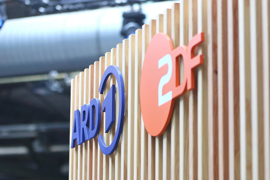 Werden immer öfter mit Programmbeschwerden konfrontiert: ARD und ZDF.