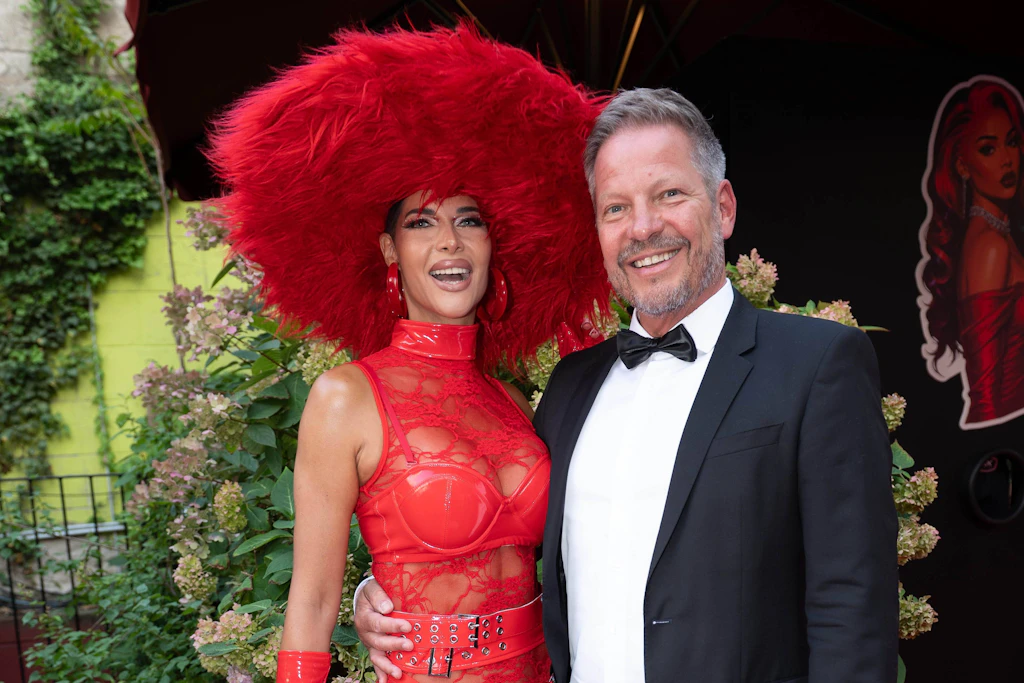 Micaela Schaefer mit Freund Dirk Wiemer bei der Geburtstagsparty von Katja Krasavice.