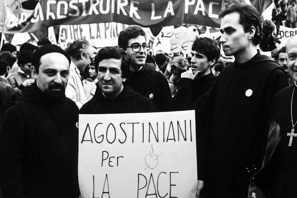 Was ein Foto aus den Achtzigerjahren über Papst Leo XIV. verrät