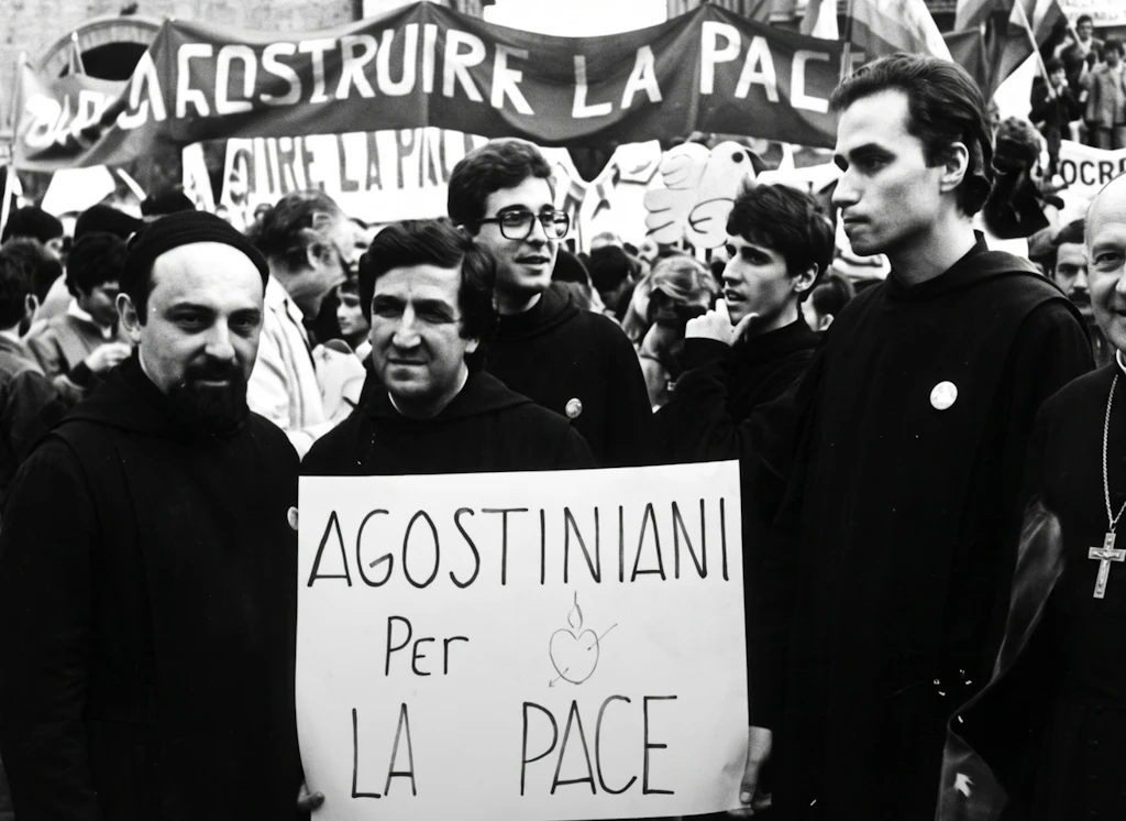 Was ein Foto aus den Achtzigerjahren über Papst Leo XIV. verrät
