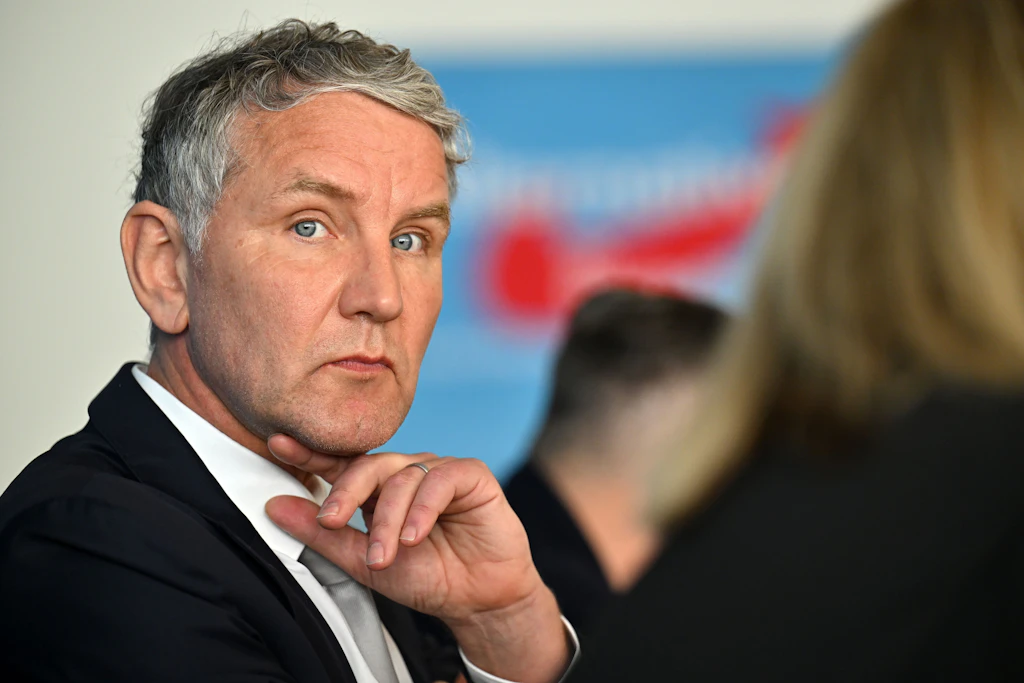 Influencerin Charlotte Weise über Björn Höcke: „Er war ehrlich gesagt mein Lieblingslehrer“