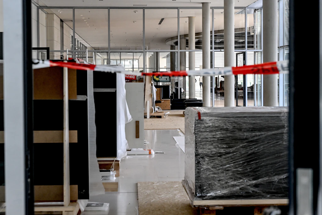 Die Fraktionssitzungssäle im Reichstagsgebäude erhalten eine neue Konferenz- und Medientechnik.