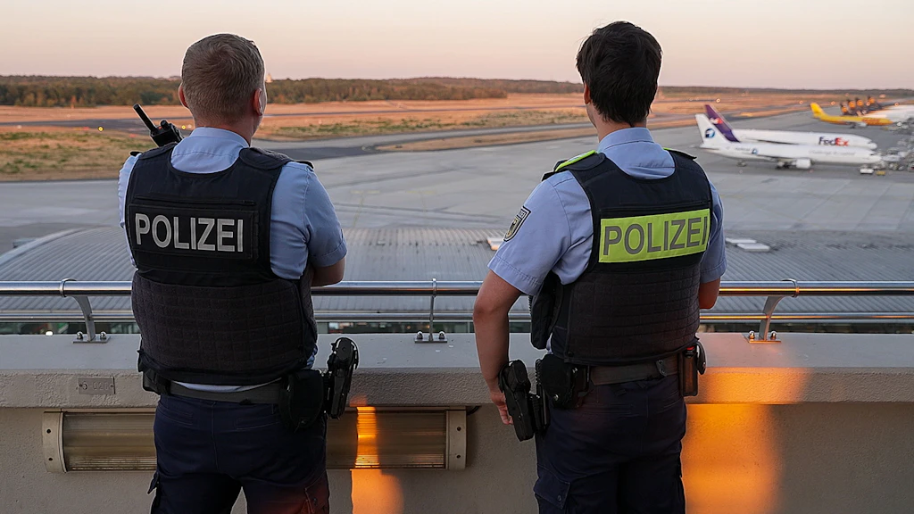 Drohnen stören kurzzeitig Flugbetrieb am Flughafen Köln/Bonn