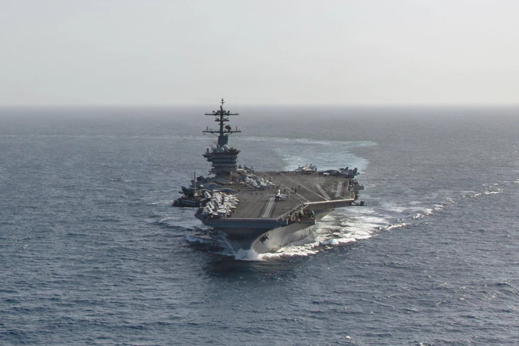 USS Abraham Lincoln: Senatoren fordern Aufklärung über Zustände auf US-Flugzeugträger