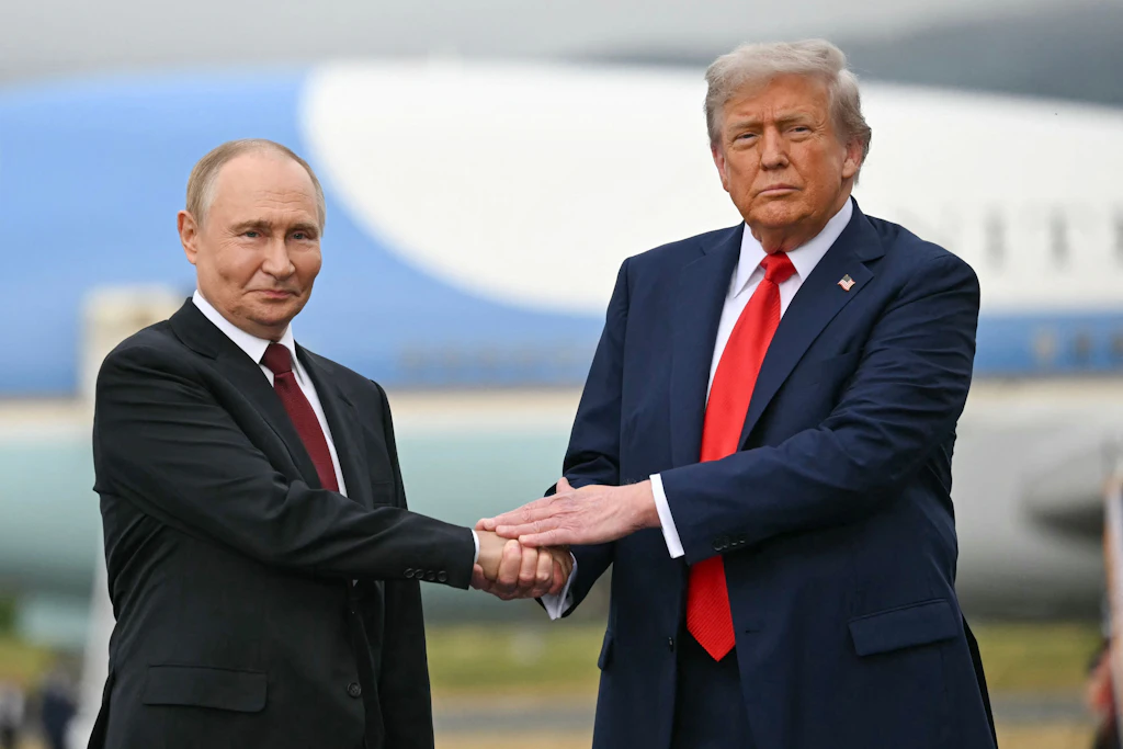 Trumps Diesel-Coup: Von wegen Dollar-Ausstieg – Putin lässt Brics Pay und Yuan fallen