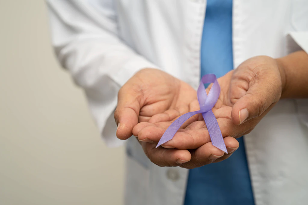 Die lila Schleife&nbsp;ist das internationale Solidaritätszeichen und Erkennungszeichen für Alzheimer und Demenz.