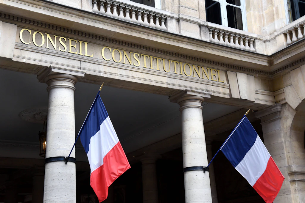 Der französische Verfassungsrat in Paris hat das geplante Social-Media-Verbot für unter 15-Jährige verworfen.