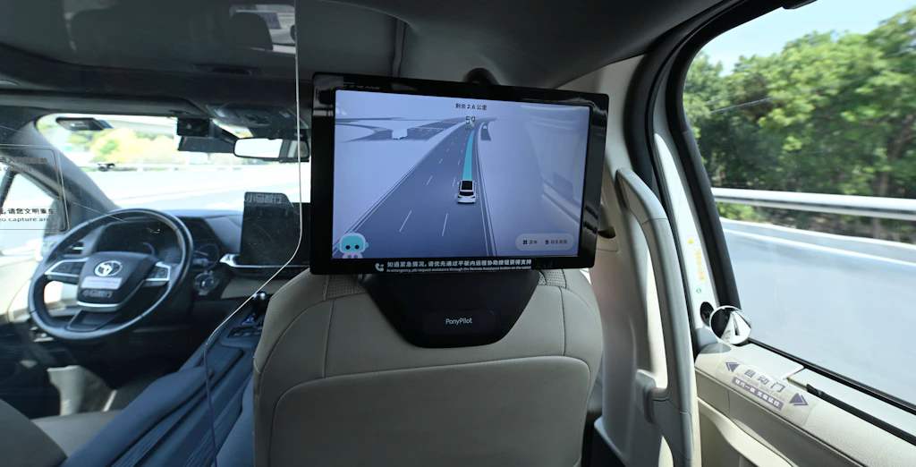 Pony.ai und Uber planen mehr als 2000 Robotaxis in fünf europäischen Städten