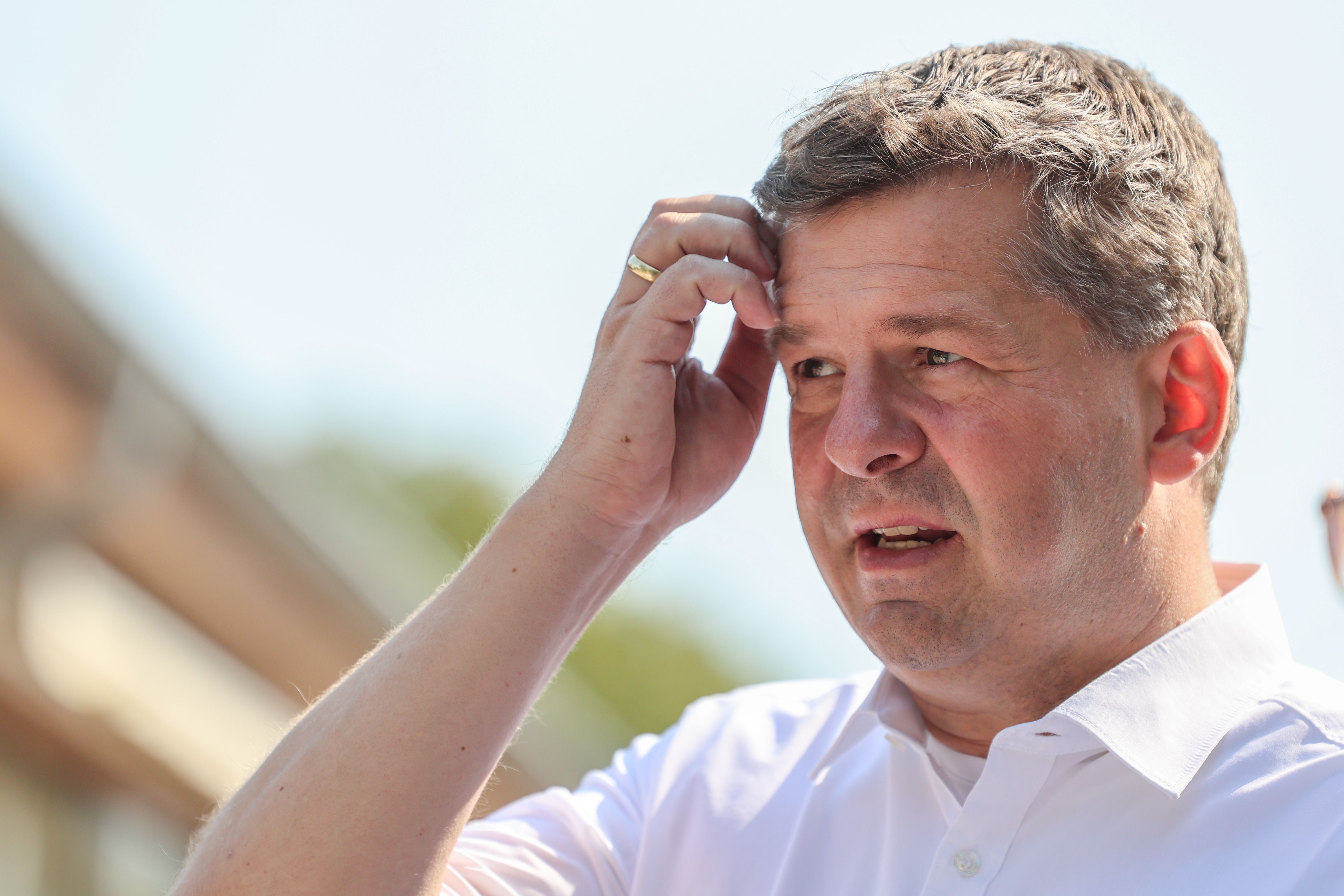 Erst zugesagt, dann abgesagt: Sven Schulze will „Jung & Naiv“-Rückzieher nicht erklären
