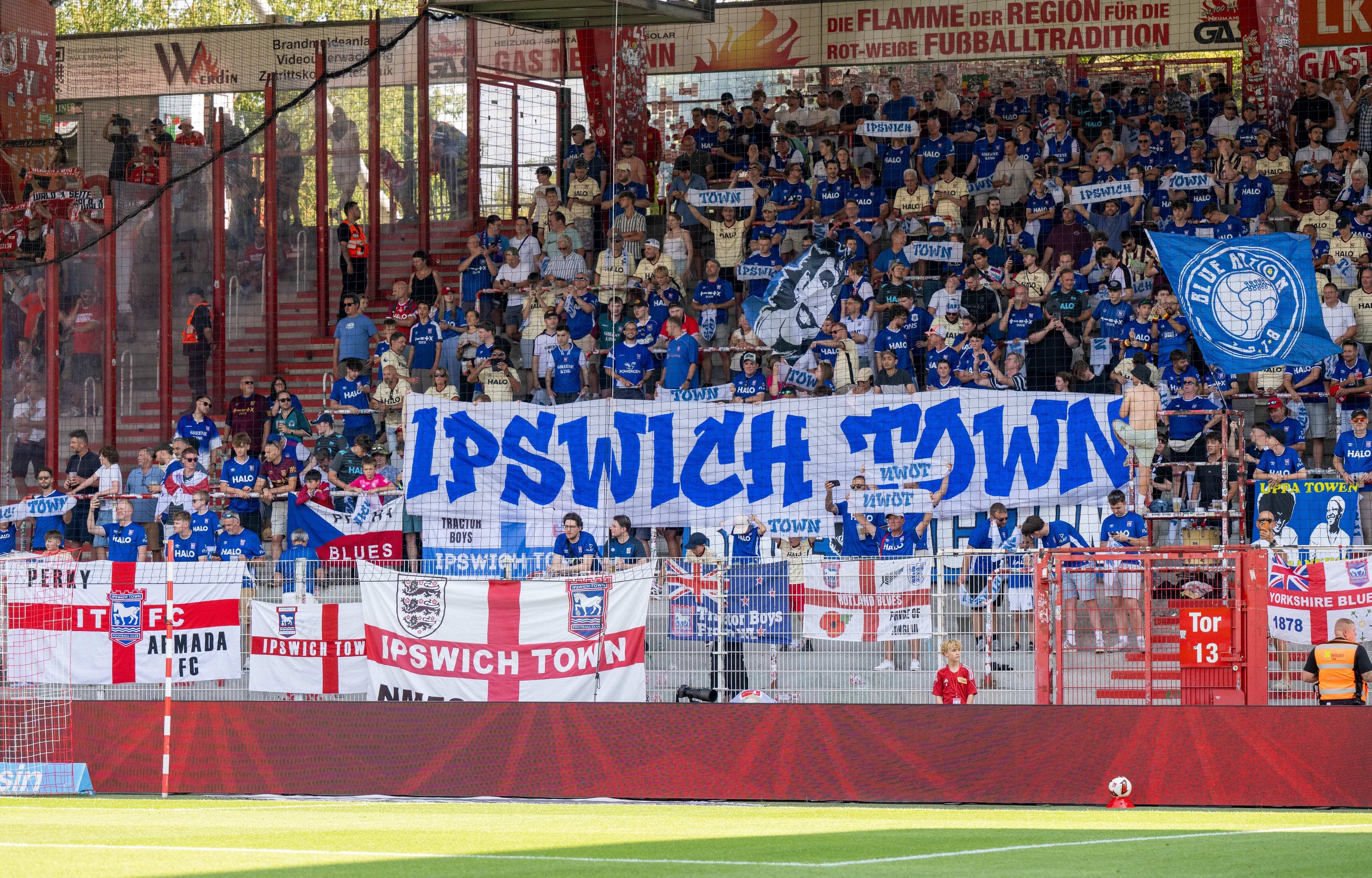 „Sowas gibt es in England nicht“: Warum Ipswich-Fans die Alte Försterei lieben