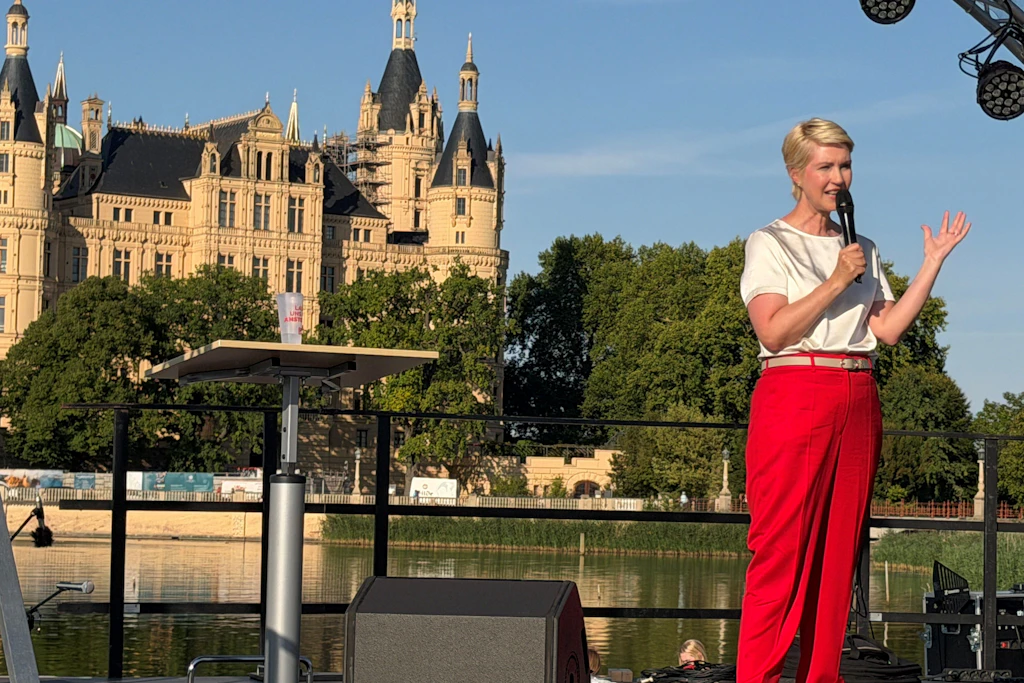Manuela Schwesig eröffnet den SPD-Wahlkampf vor historischer Kulisse: „Wir haben versprochen, wir haben geliefert.“