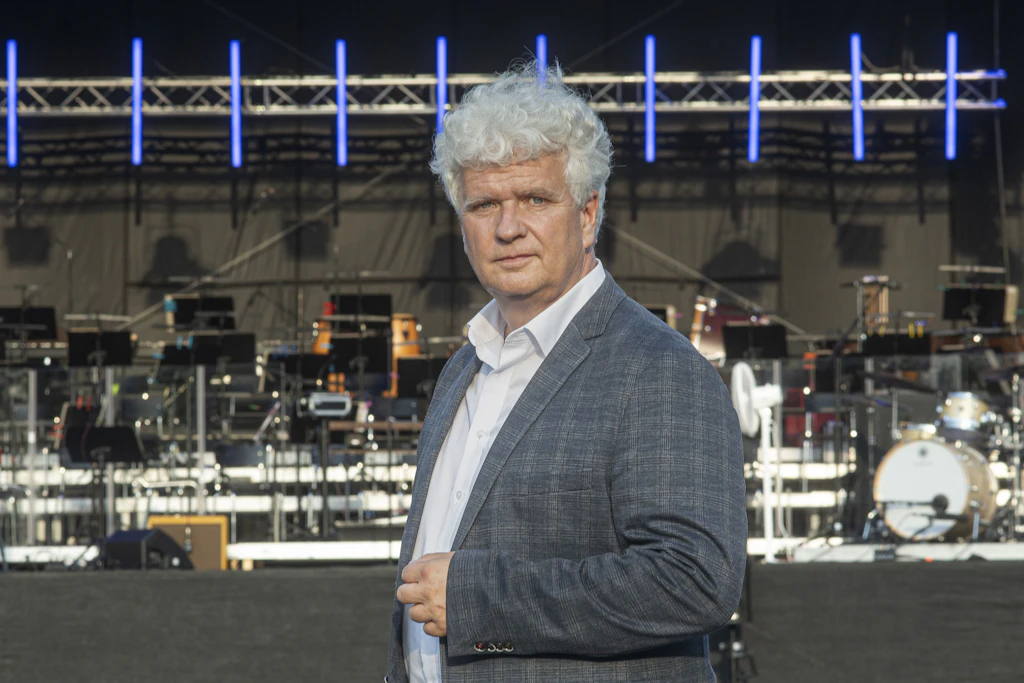 Der Intendant und Geschäftsführer der Vogtland-Philharmonie  Ulrich Wenzel.
              
              Sein Orchester spielt rund 25 Prozent seiner Kosten selbst ein – ein Spitzenwert in Deutschland.