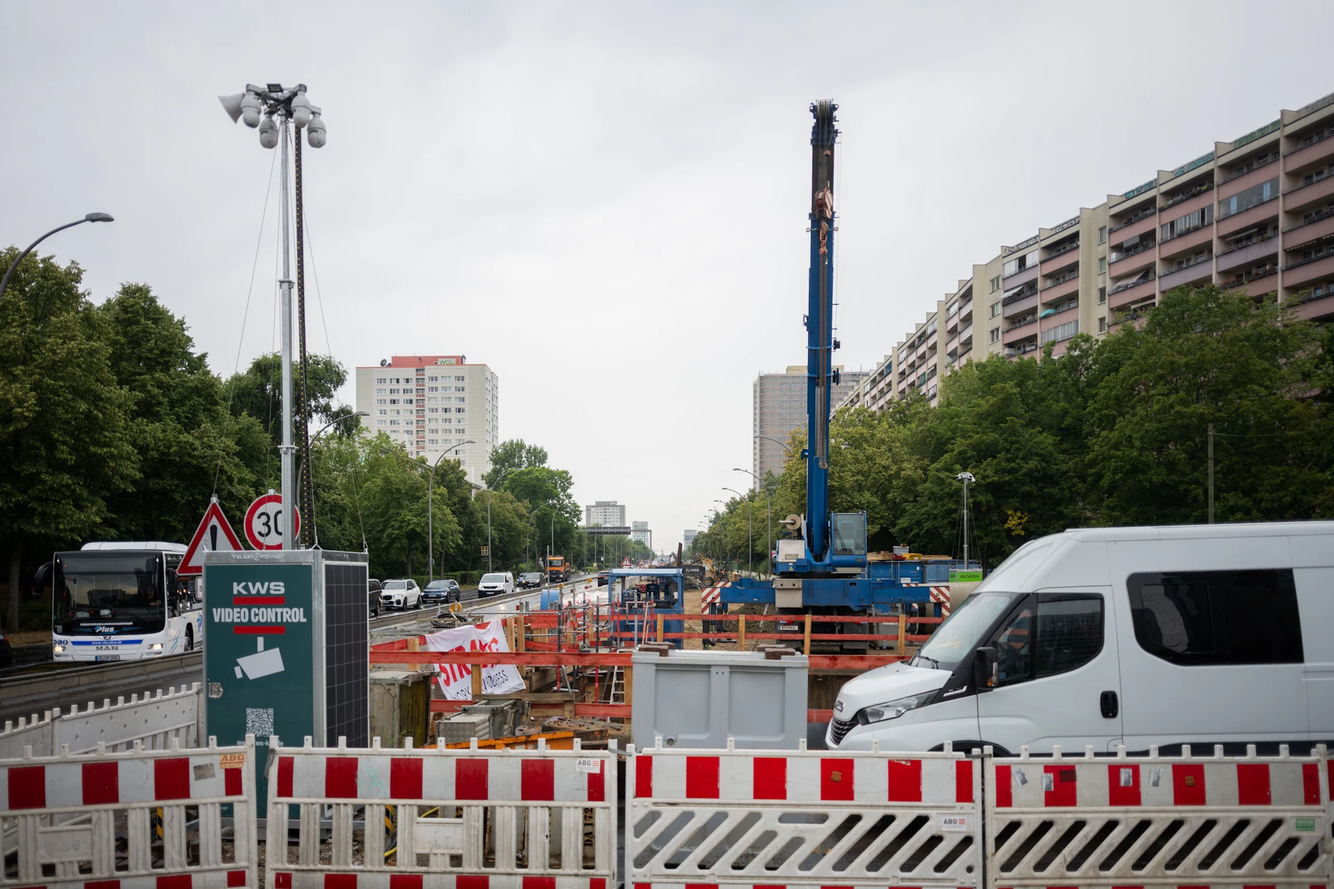 Auf der Landsberger Allee startet am Montag eine neue Baustelle.