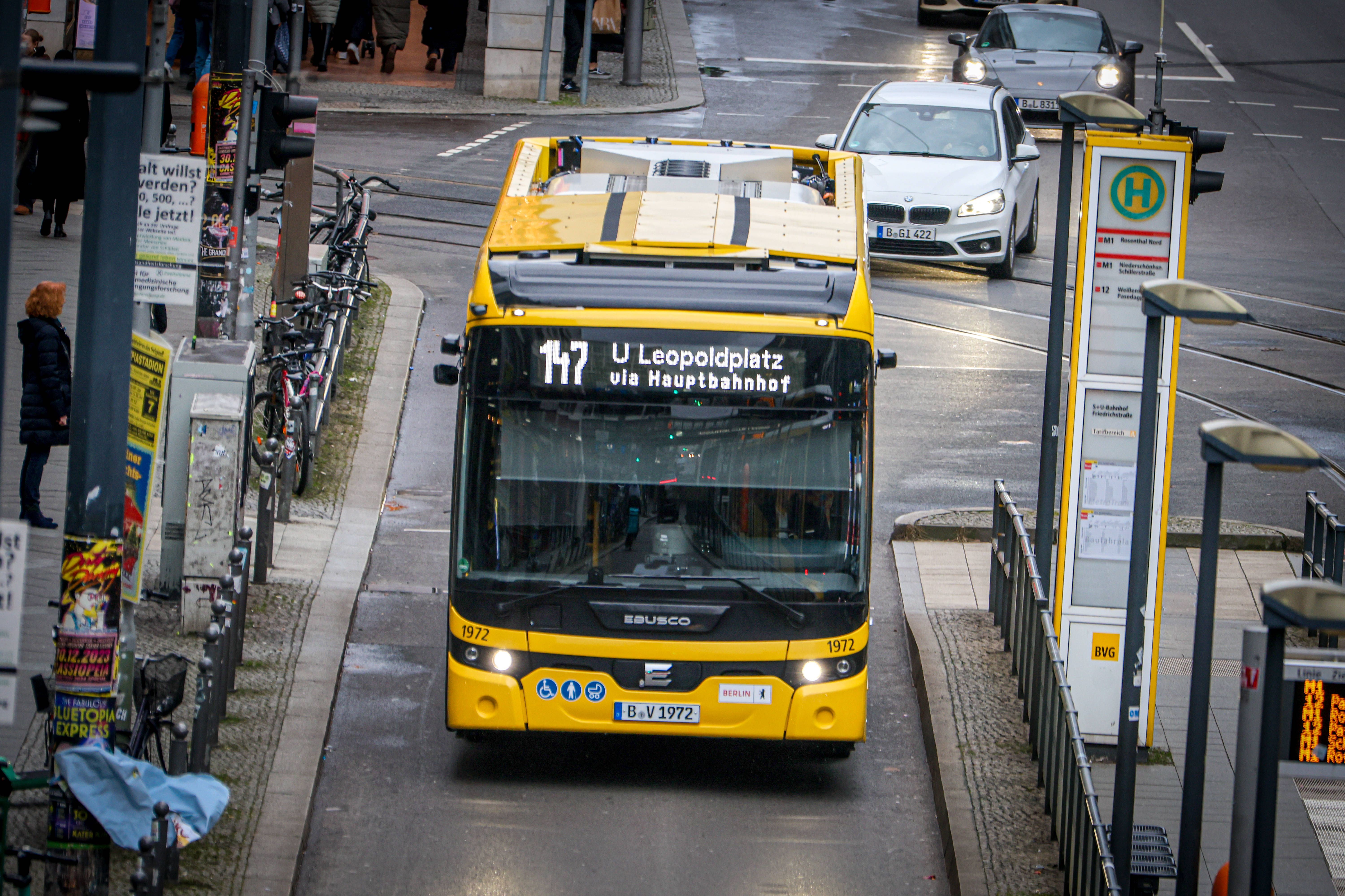 BVG mit neuen Fahrplänen: Diese Buslinien fahren jetzt öfter