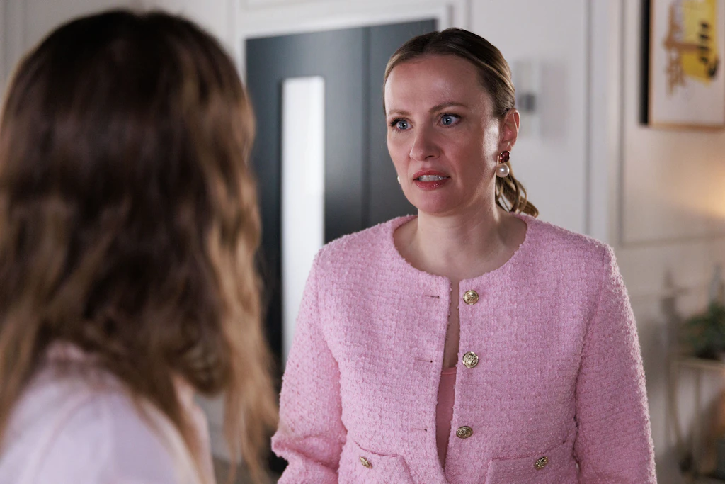 Ania Niedieck in ihrer Rolle der Isabelle Reichenbach bei „Alles was zählt“.