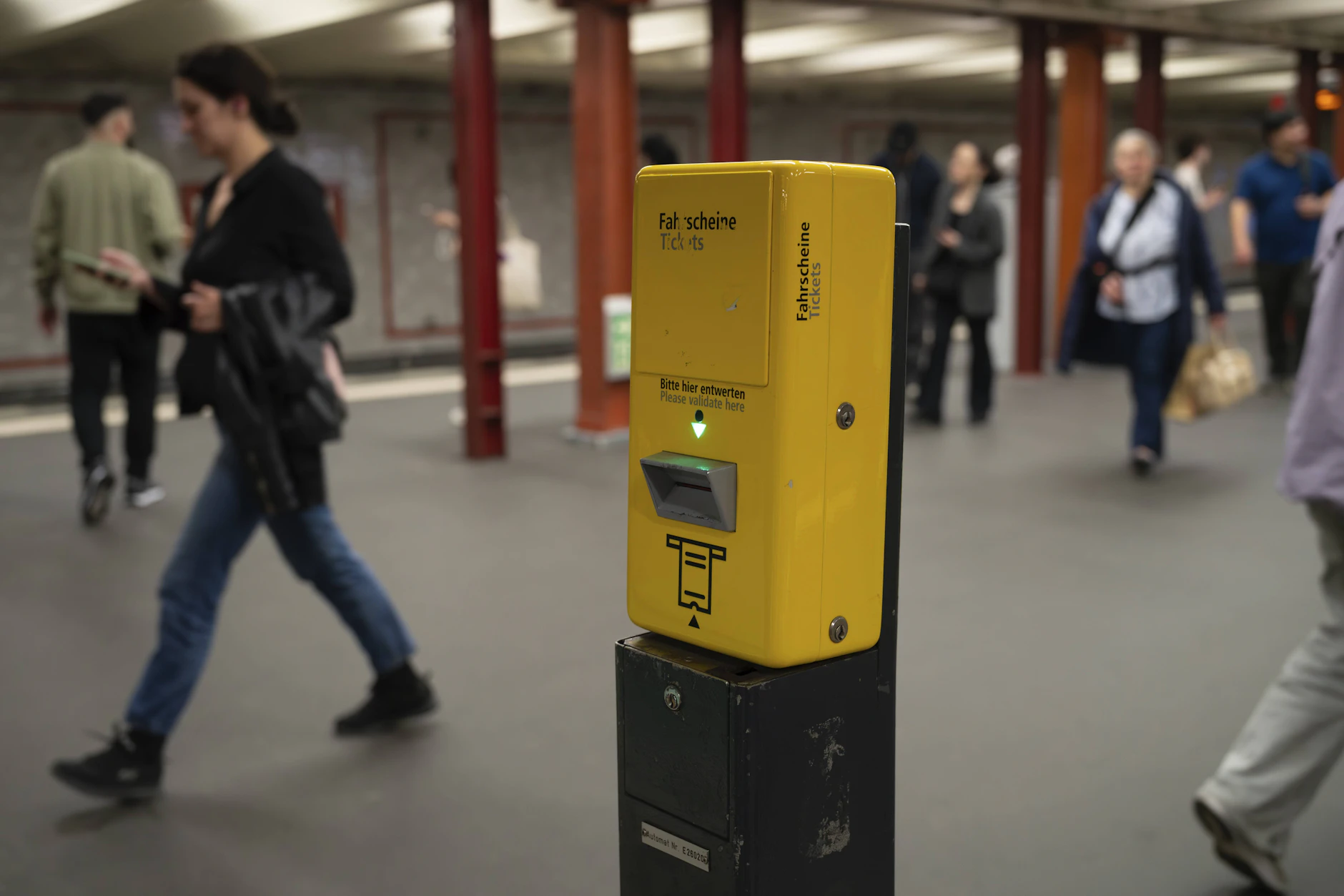 Wer sein Ticket am Automaten kauft und entwertet, ist auf der sicheren Seite. In der App wiederum muss man aufpassen.