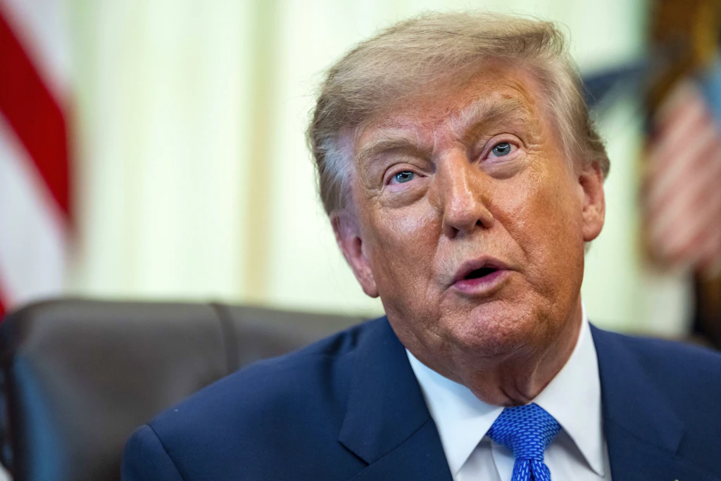 Trump: „Wenn der Oman sich in den Weg stellt, bombardieren wir ihn in Grund und Boden“
