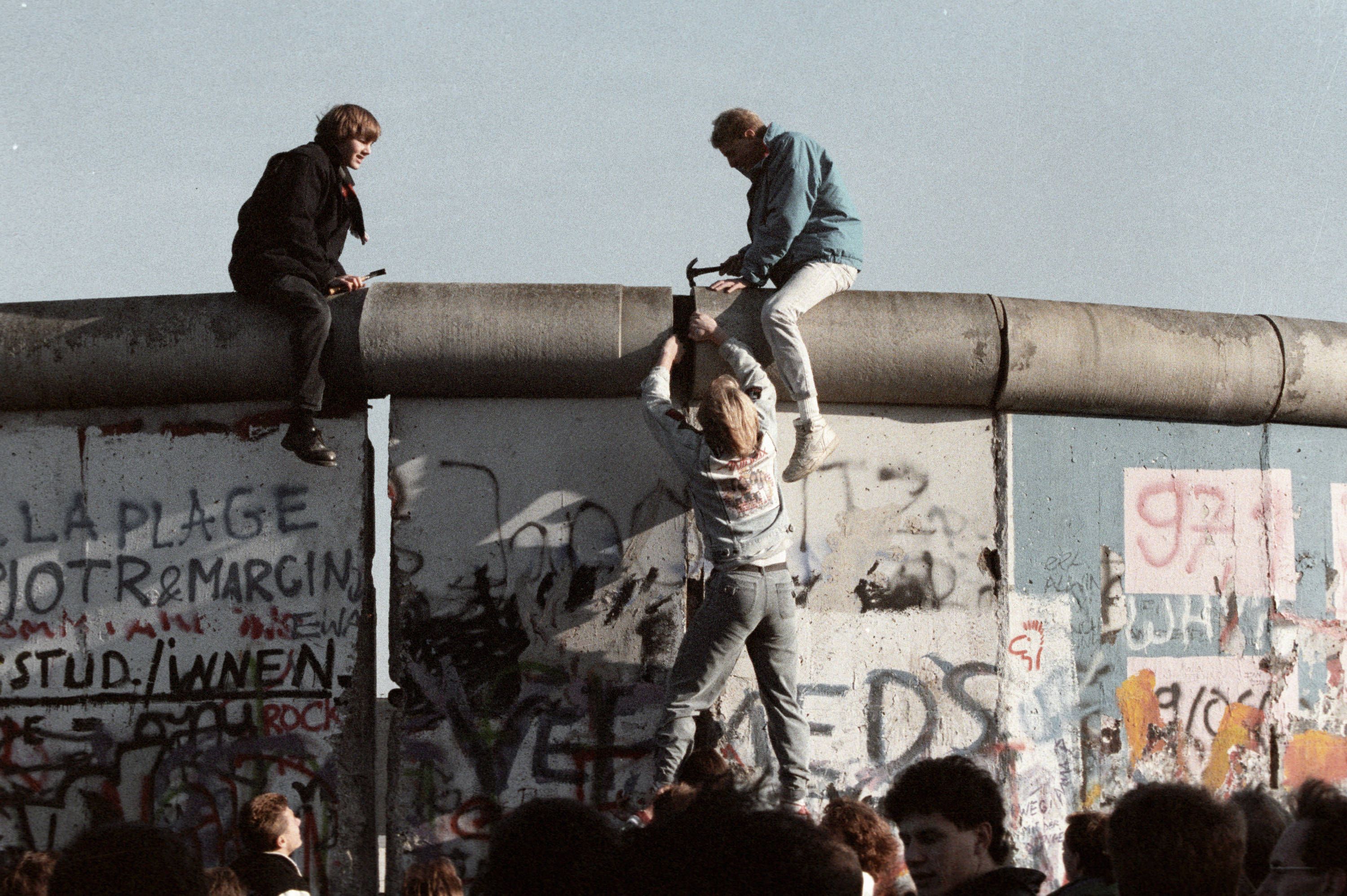 65 Jahre Mauerbau: AfD macht Brandmauer zum Thema beim Gedenken