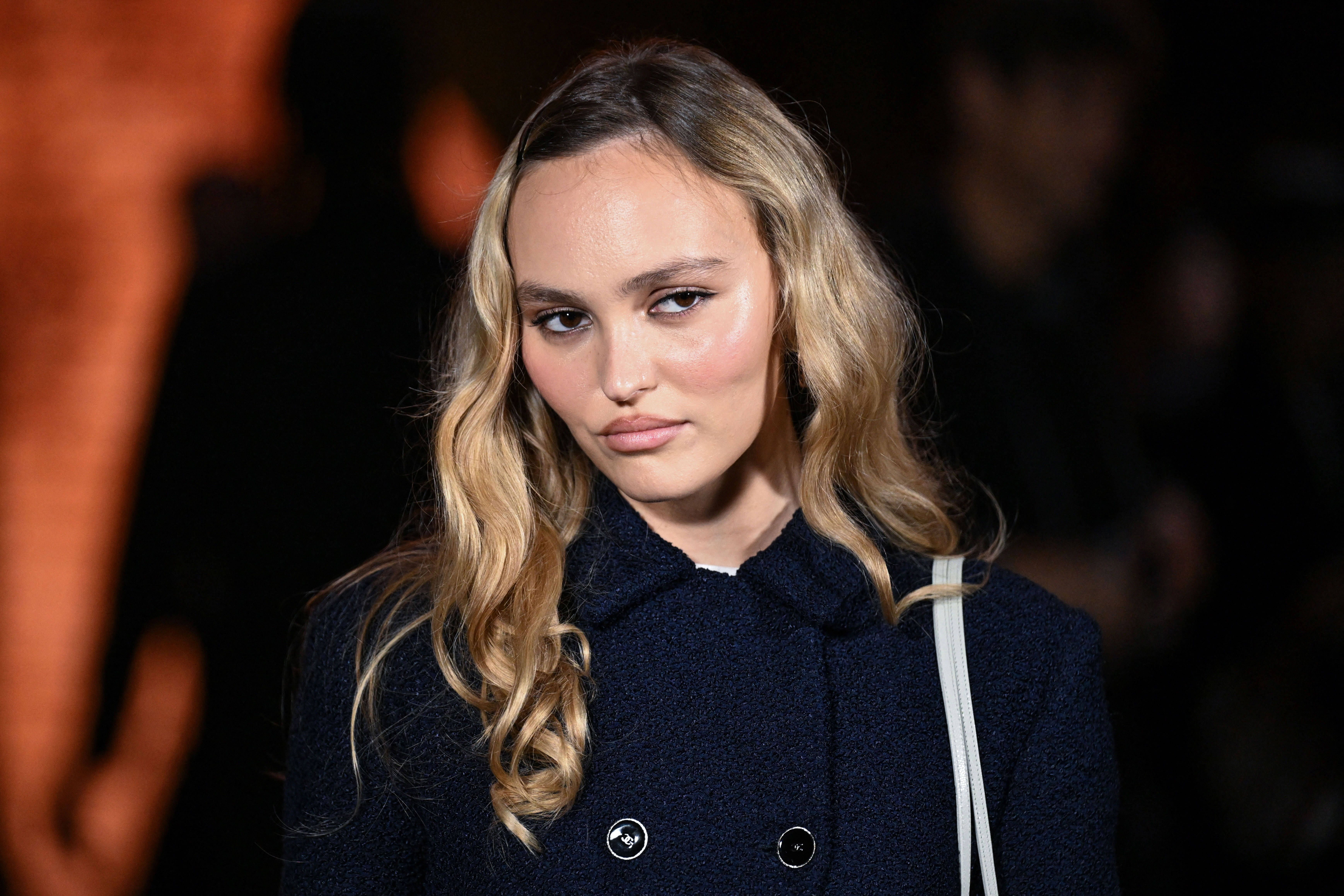 Die Rezession kommt: Dieser Blond-Trend spart Salonbesuche (und Geld)