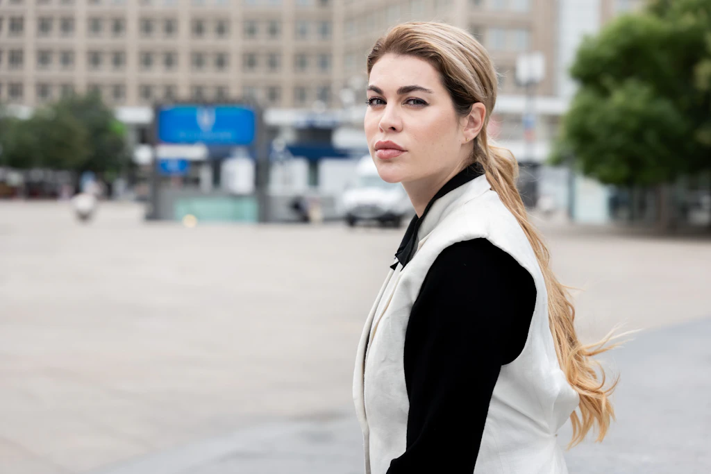 Journalistin und Autorin Alina Beyer: „Man hat das Gefühl, es funktioniert einfach alles in Berlin nicht.“