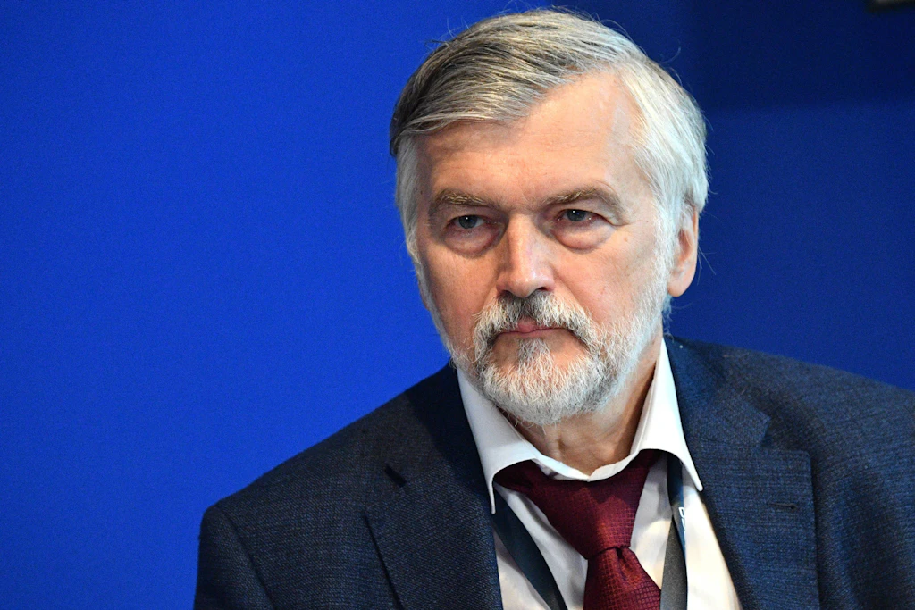 Ehemaliger Chefökonom der russischen Entwicklungsbank VEB.RF, Andrei Klepach, beim Wirtschaftsforum in St. Petersburg.