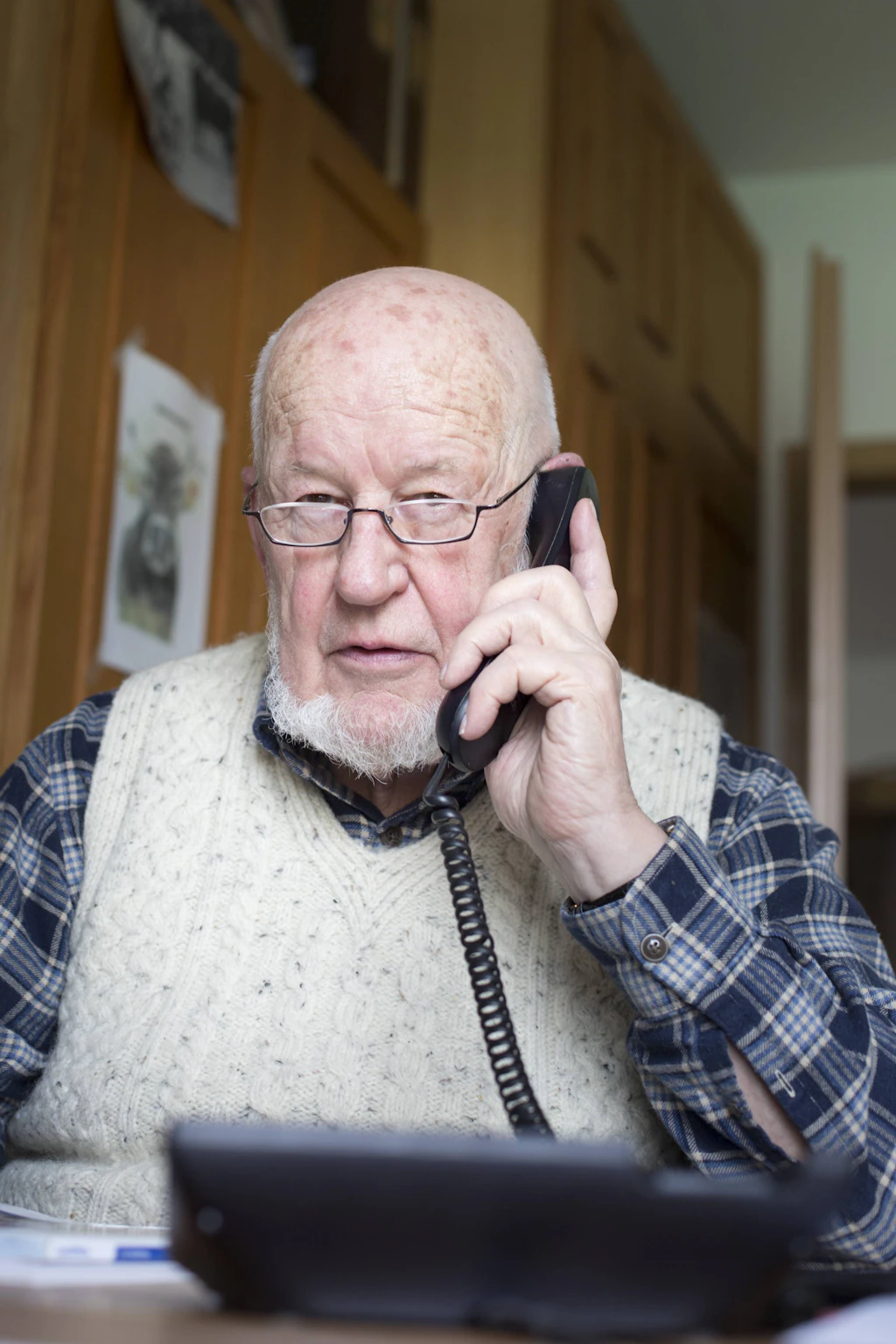 Mit einem „freundlichen“ Angebot entlarvt ein 81-Jähriger einen Trickbetrüger