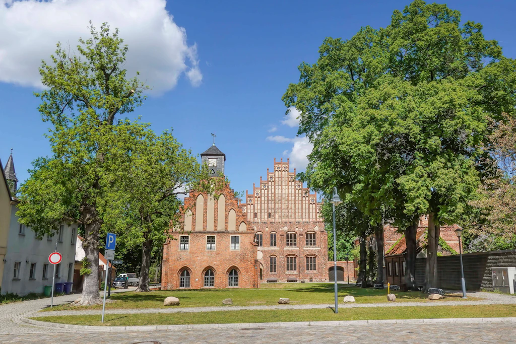 Das 1170 gegründete Kloster Zinna in Jüterbog im Landkreis Teltow-Fläming im Bundesland Brandenburg