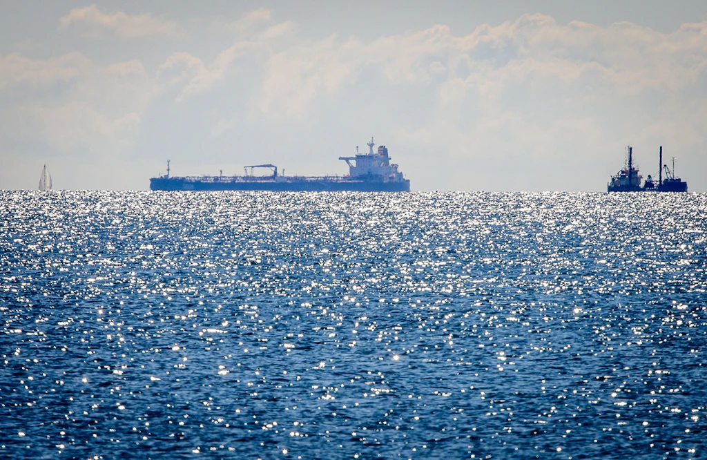 Tanker-Notfall vor Rügen: „Sled“ treibt mit russischem Öl durch die Ostsee