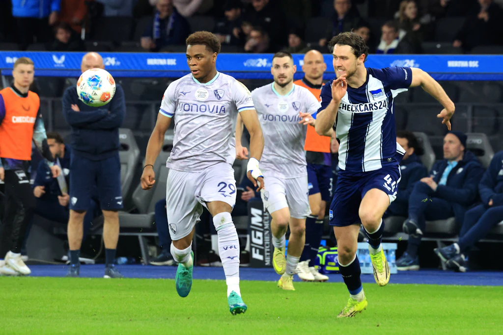 DFB-Pokal in Saarbrücken: Hertha BSC landet schon vor dem Anpfiff einen Treffer