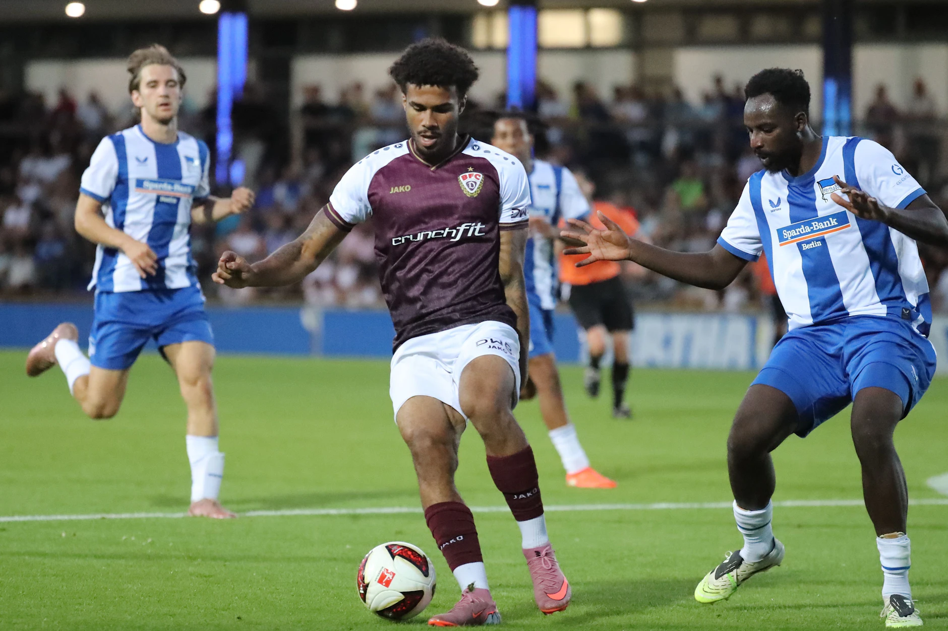 Gegen Hertha BSC II sammelte Justin Seven seine ersten Regionalliga-Minuten im Trikot des BFC Dynamo.