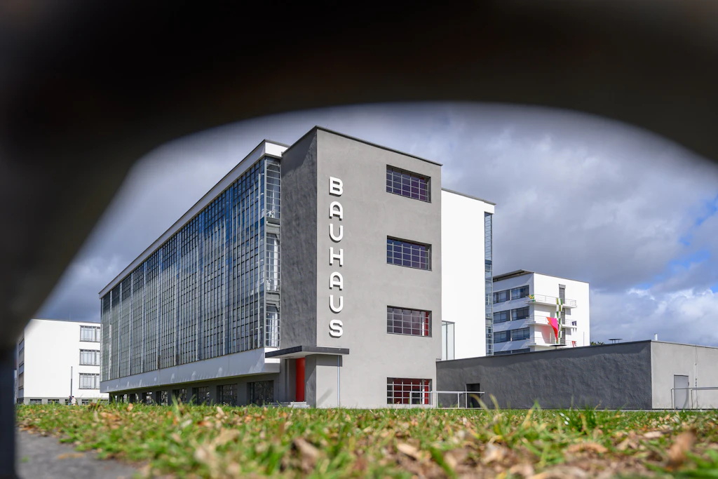 Das Bauhaus in Dessau-Roßlau zählt laut Reiseführer „Lonely Planet“ zu den Top-Reisezielen weltweit.
