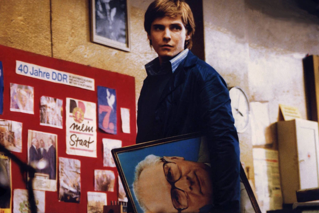 Daniel Brühl als Alex in „Good Bye, Lenin!“: Am 27. August beendet Wolfgang Beckers Tragikomödie das Campus-Kino in der ehemaligen Stasi-Zentrale.