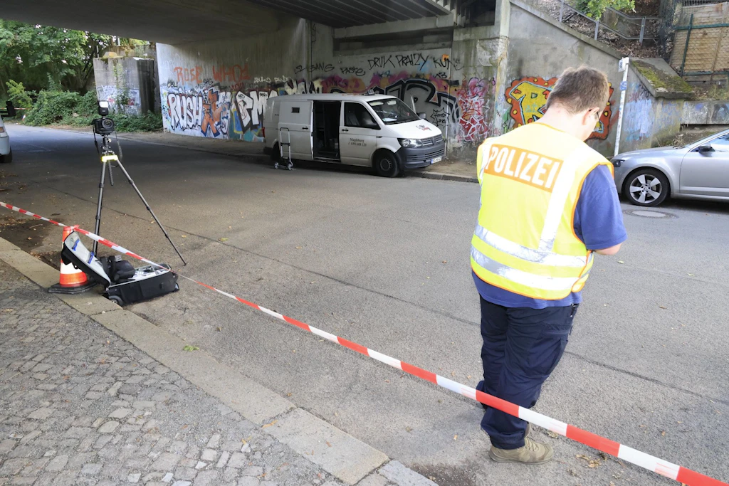 Raubüberfall in Lankwitz: Warum kamen die Täter in den verriegelten Geldtransporter?