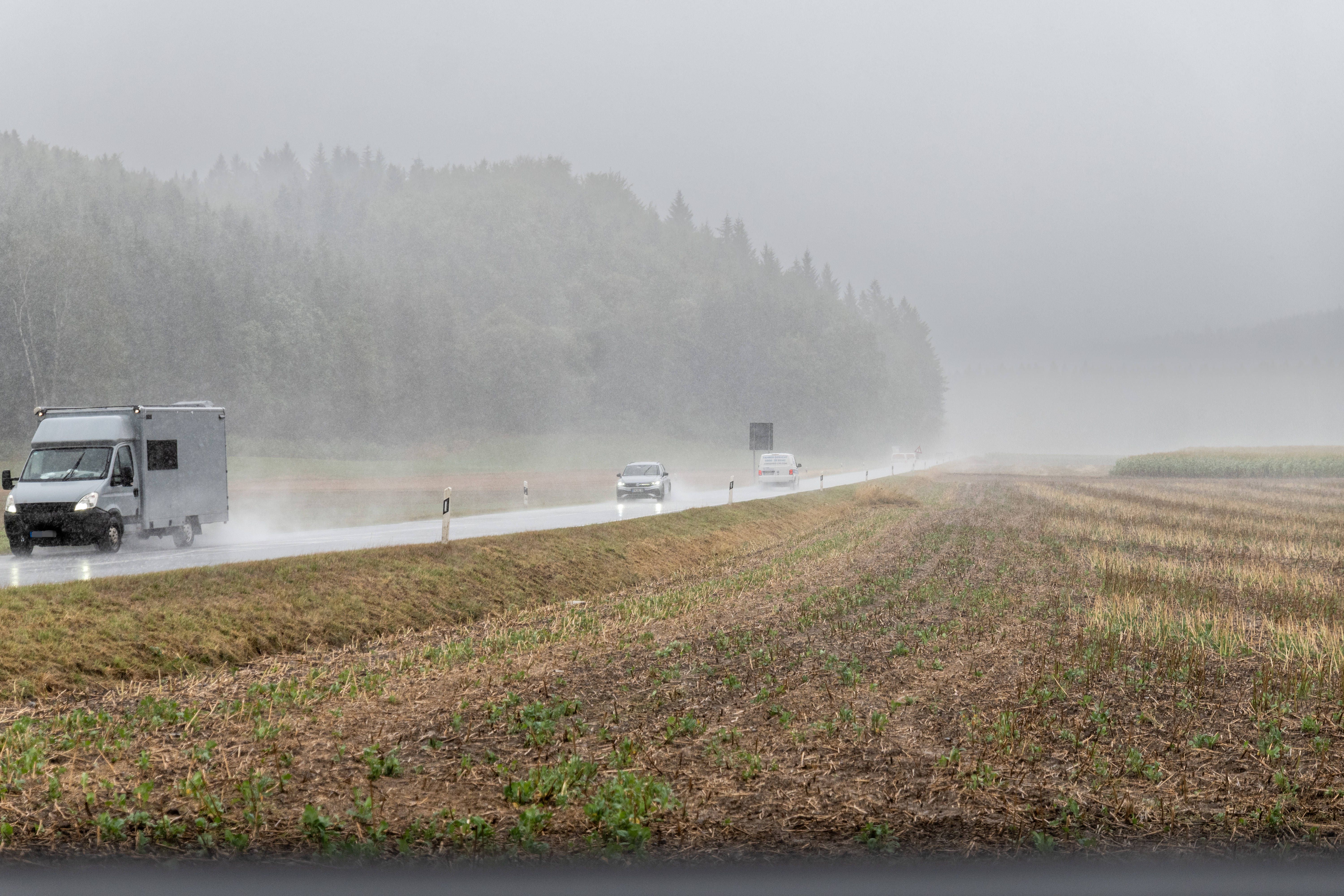 15 Liter Regen in einer Stunde: Heute beendet eine Kaltfront den Hochsommer