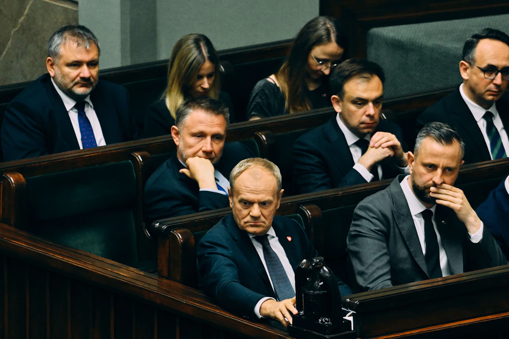 Stimmung im Keller: Politikexpertin Agata Kondzińska beschreibt die aktuelle Krise Donald Tusks und seiner Regierung.