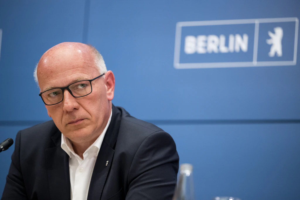 Kai Wegner (CDU), Regierender Bürgermeister von Berlin, bestätigt einen Erpressungsversuch.