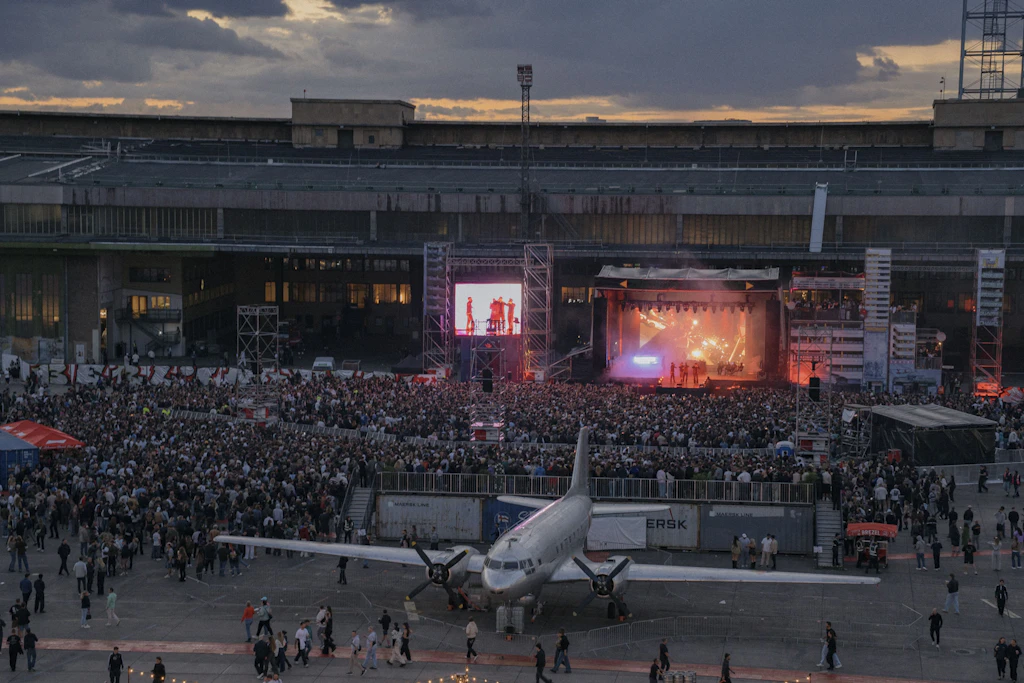 Von Pashanim zu „Paul Dingsda“ – auf dem „Tfeld“-Festival kam es zum Clash der Musikgenerationen