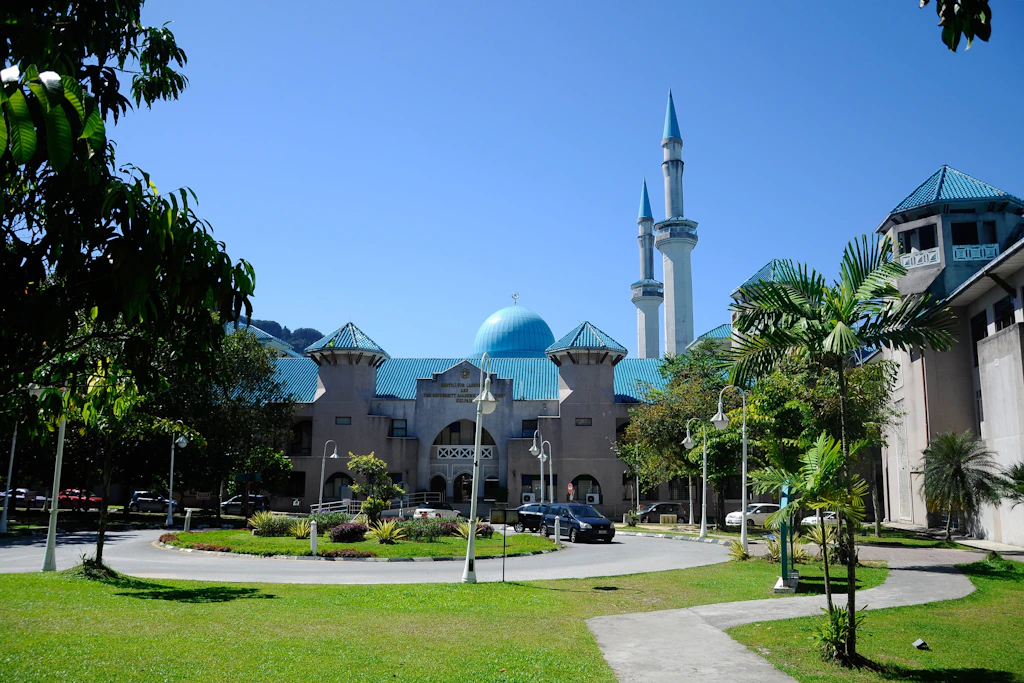 Eine Moschee auf dem Campus der International Islamic University in Malaysia