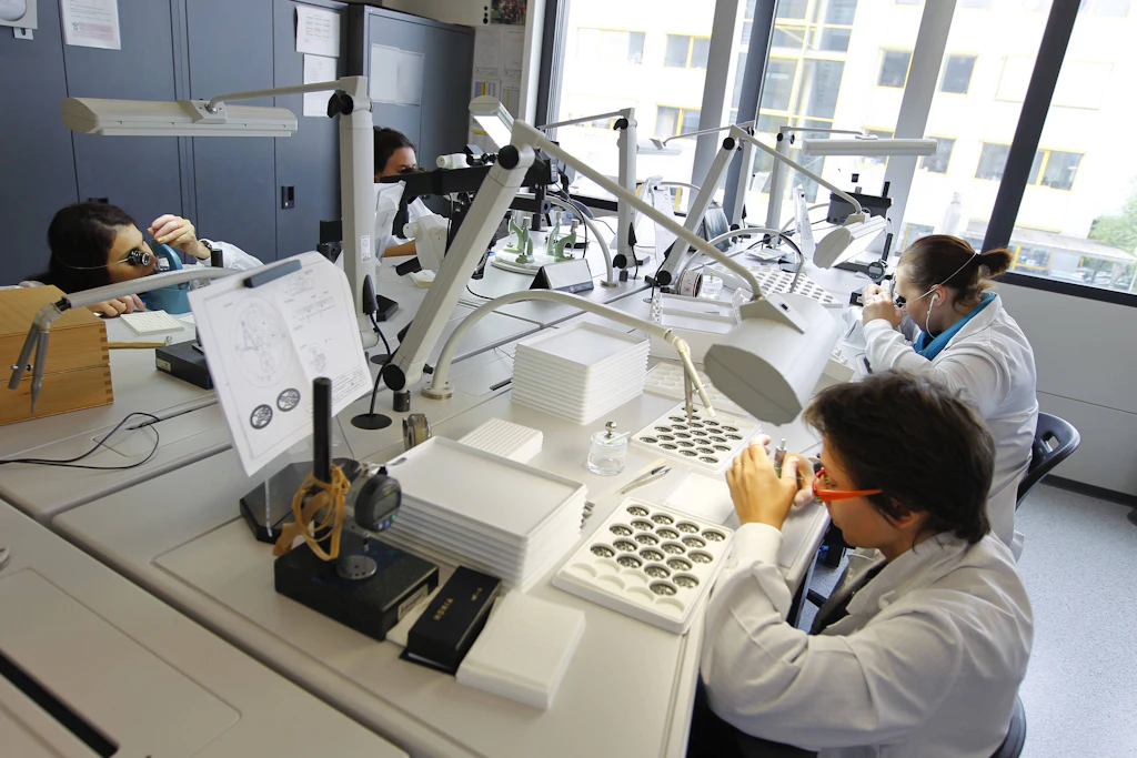 Auch die Schweizer Uhrenindustrie ist von den höheren US-Zöllen betroffen.