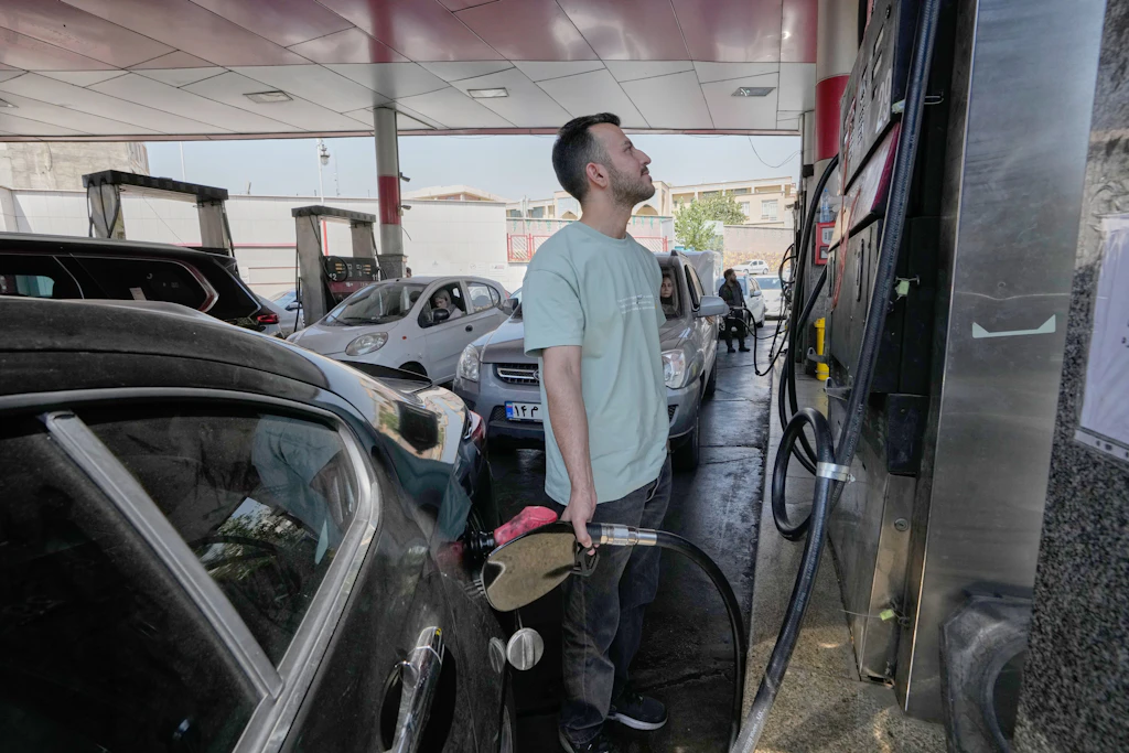 Spritpreise: Diesel in den USA erstmals teurer als sechs Dollar pro Gallone