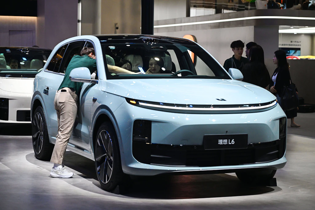 Der Li Auto L6 gehört zu den chinesischen Modellen mit fortgeschrittenen Fahrassistenzsystemen.