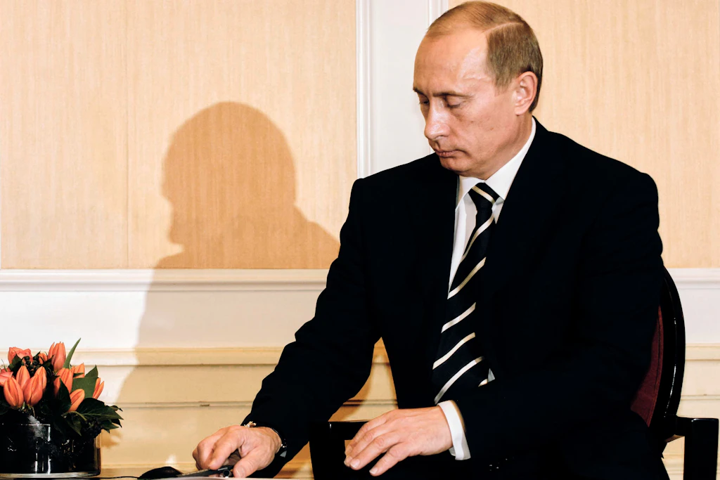 Wladimir Putin bei einem Treffen mit dem bayerischen Ministerpräsidenten am Rande der Münchner Sicherheitskonferenz 2007.