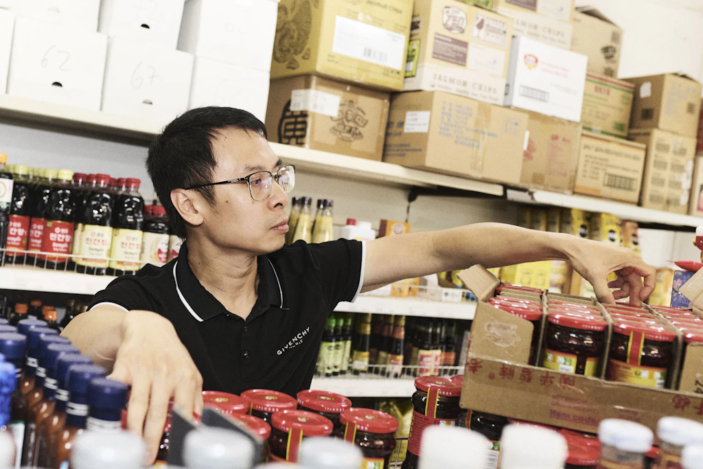 Nguyen The Hung postet auf Social Media Alltägliches und Wissenswertes aus seinem Asia-Markt.