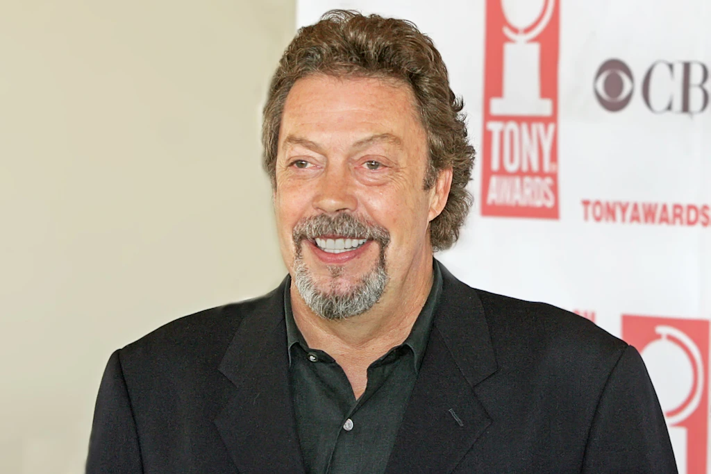 Der britische Schauspieler Tim Curry. Er starb im Alter von 80 Jahren.