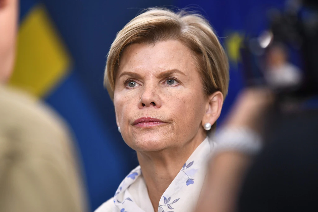 Lettlands Außenministerin Baiba Braže hat das Verfahren eingeleitet, um den russischen Journalisten Leonid Ragozin zur Persona non grata zu erklären.