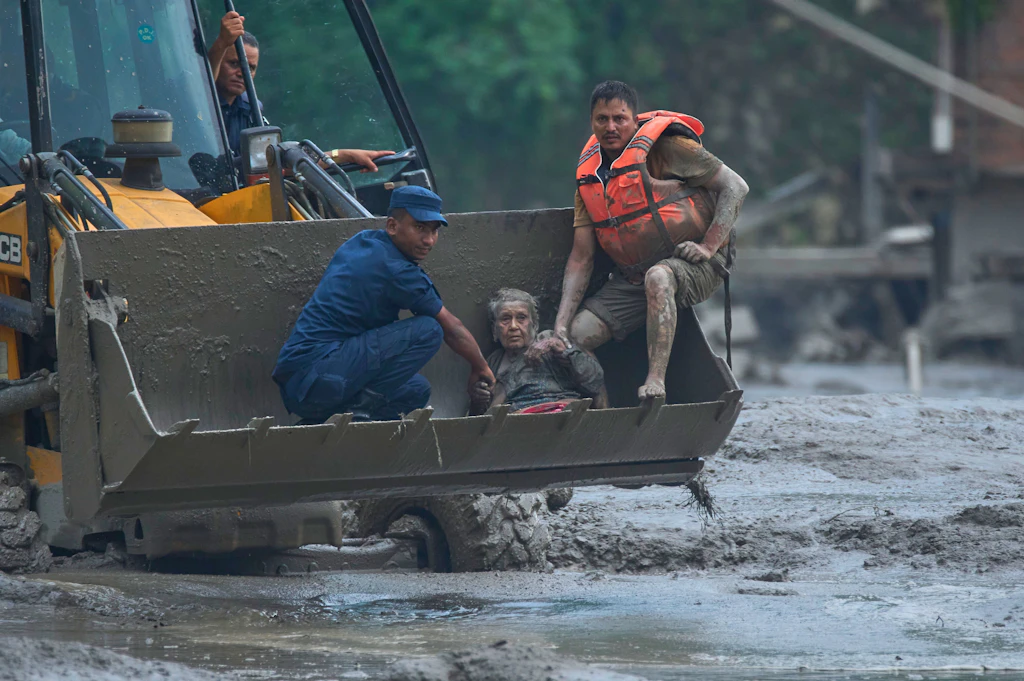 Nach Sturzflut in Nepal: Mehr als 580 Tote und 2480 Vermisste – Deutsche Familie gerettet