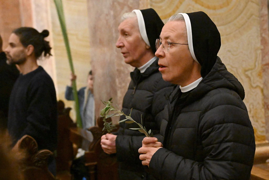 Katholische Nonnen während einer Messe im St.-Saviour-Kloster in der Jerusalemer Altstadt