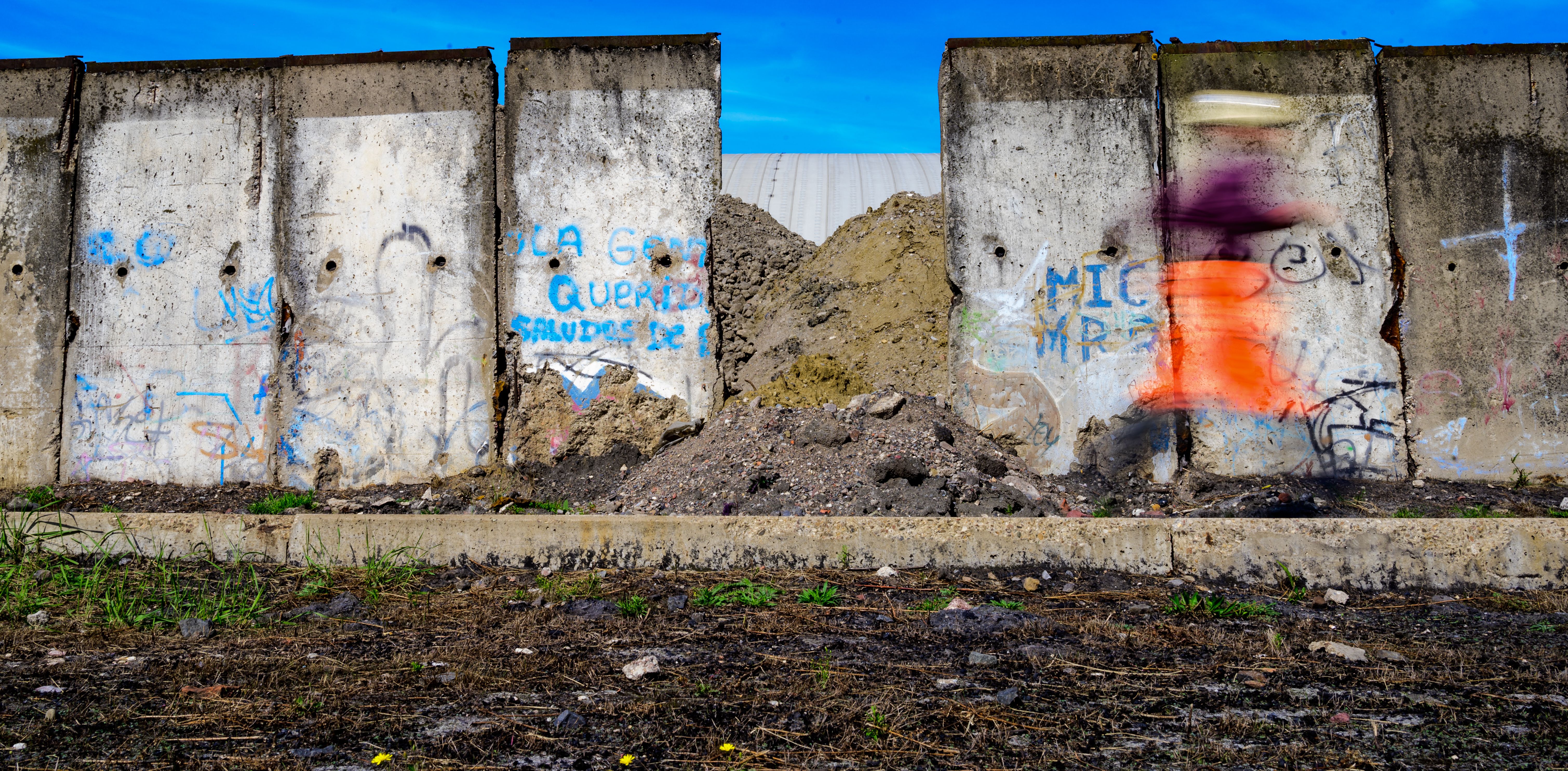 „Die Mauer ist nicht auf mich gefallen, sie ist in mich hineingestürzt“